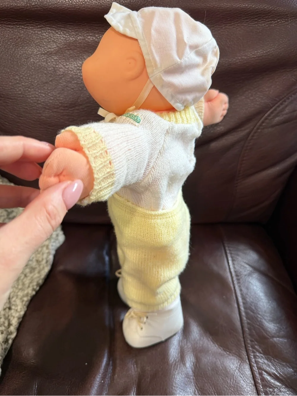 Cabbage Patch Kids Baby Doll in Yellow & White Knit Outfit - Picture 5 of 15